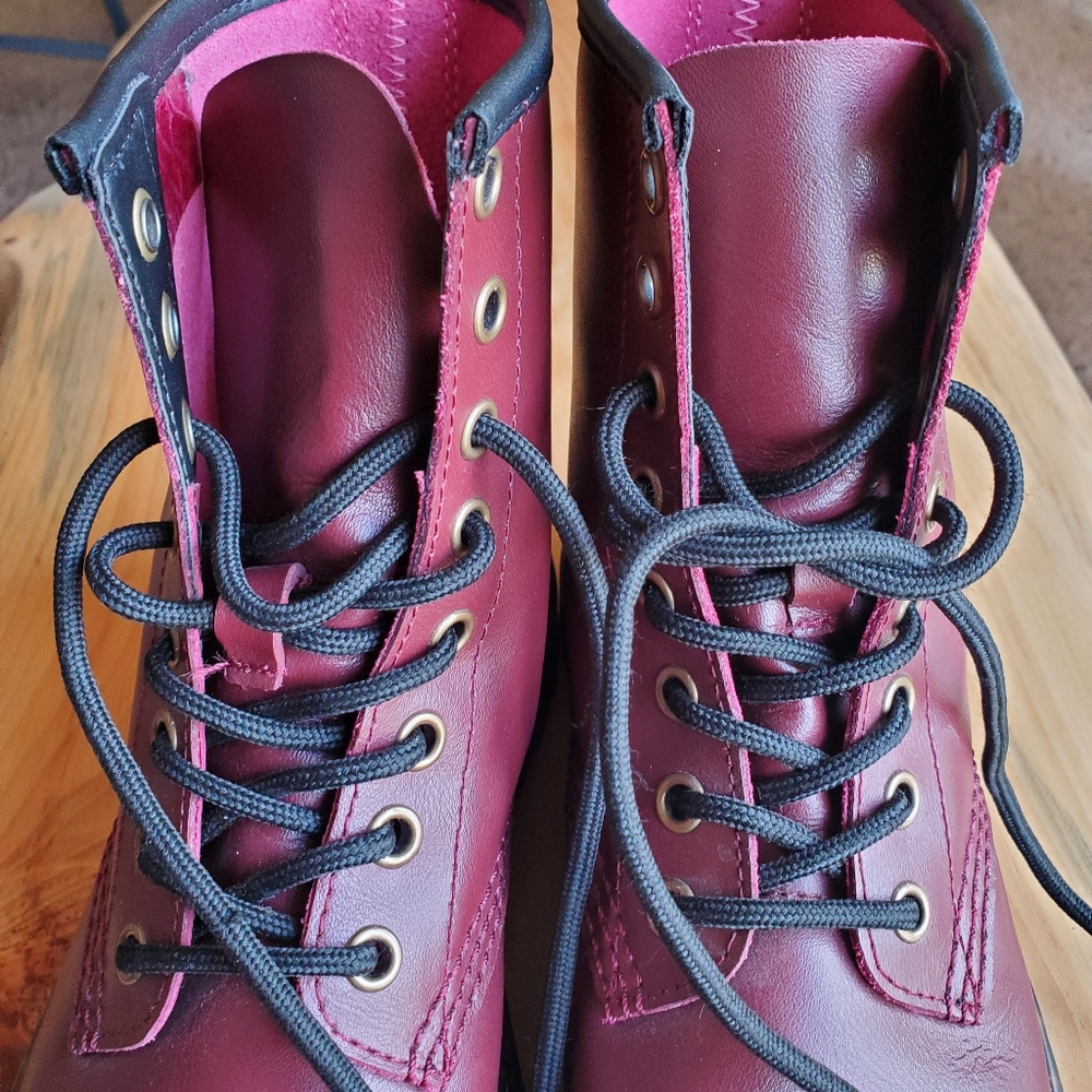 Dr. Martens Zavala Leather Combat Boot - Picture 4 of 8
